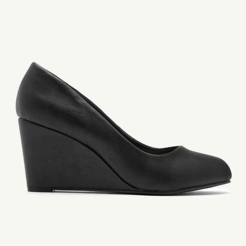 Black wedge heel Sz7